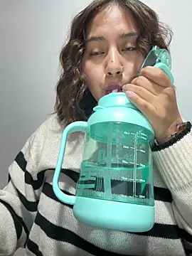 kittyfresita online show from 7, 2, 2025