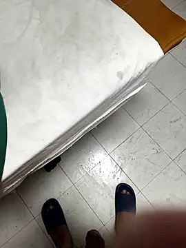 Snapshot of huzi518 chatting on 8, 2, 2026 huzi518 online show from 8, 2, 2026