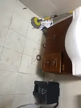 Snapshot of huzi518 chatting on 13, 2, 2026 huzi518 online show from 13, 2, 2026