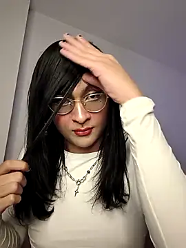 Kiitygirl online show from 8, 4, 2026