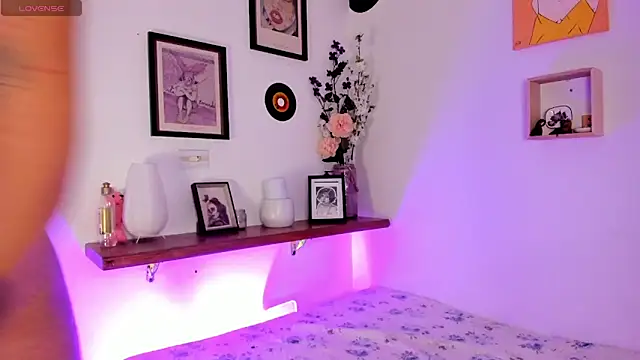 Snapshot of soy_jess03 chatting on 1, 2, 2026 soy jess03 online show from 1, 2, 2026