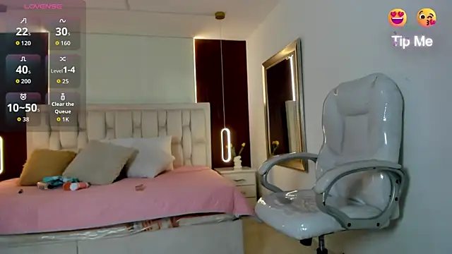 Mia brunette26 online show from 27, 5, 2026
