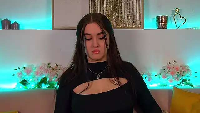 ChristinaMilton online show from 19, 2, 2025