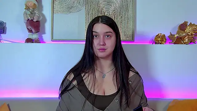 Snapshot of ChristinaMilton chatting on 14, 1, 2026 ChristinaMilton online show from 14, 1, 2026