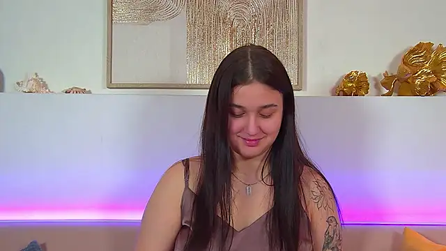 Snapshot of ChristinaMilton chatting on 19, 1, 2026 ChristinaMilton online show from 19, 1, 2026