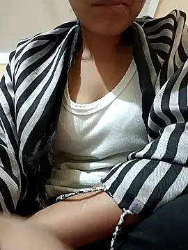 Snapshot of Sanaya_7 chatting on 21, 12, 2024 Sanaya 7 online show from 21, 12, 2024