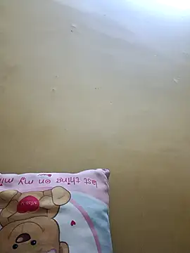 Snapshot of Sanaya_7 chatting on 12, 11, 2025 Sanaya 7 online show from 12, 11, 2025