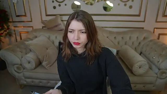 Snapshot of Michelle_054 chatting on 22, 12, 2025 Michelle 054 online show from 22, 12, 2025