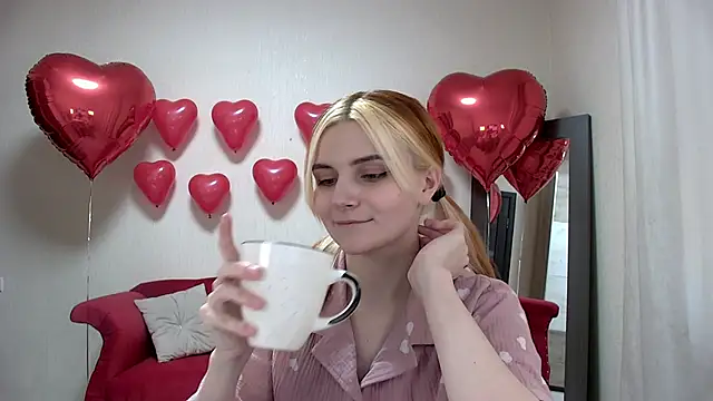 KellyStone online show from 10, 2, 2025