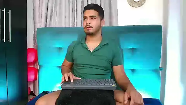 Snapshot of thiagowes chatting on 6, 2, 2025 thiagowes online show from 6, 2, 2025