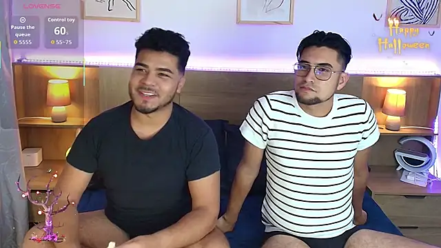 Snapshot of thiagowes chatting on 23, 10, 2025 thiagowes online show from 23, 10, 2025