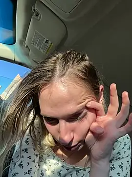 Snapshot of M1ssyk1ssy chatting on 1, 3, 2025 M1ssyk1ssy online show from 1, 3, 2025