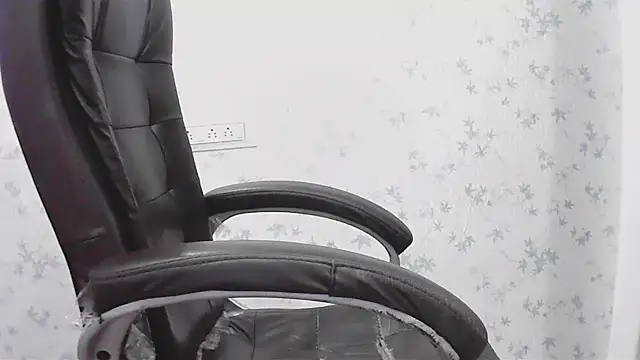 Snapshot of collage_hoty chatting on 4, 2, 2026 collage hoty online show from 4, 2, 2026