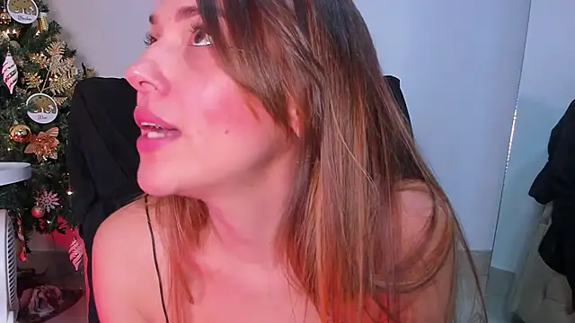 camilawm19 online show from 23, 12, 2024