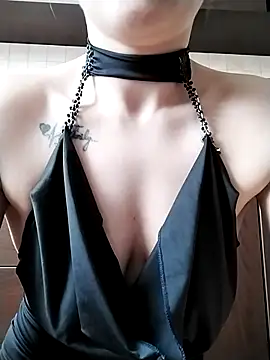 ladyrrr online show from 25, 3, 2026