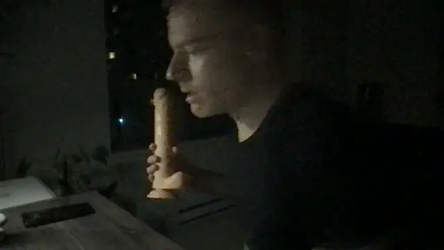 Snapshot of Gingerbushguy chatting on 2, 2, 2025 Gingerbushguy online show from 2, 2, 2025