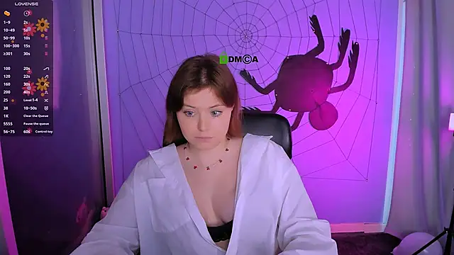 nikole kitt online show from 25, 10, 2025