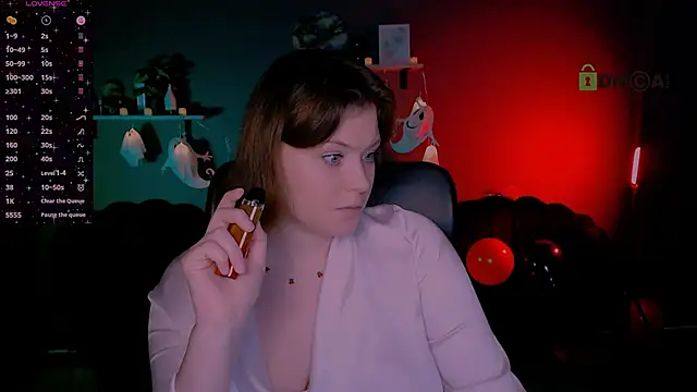 nikole kitt online show from 26, 10, 2025