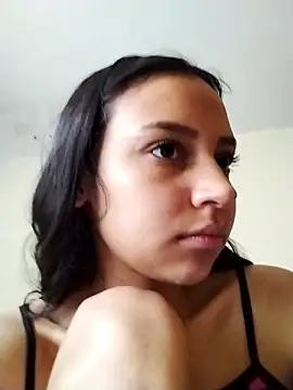 emma ambar online show from 3, 10, 2025