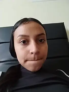 emma ambar online show from 30, 10, 2025