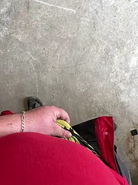 Snapshot of lescoquin2215 chatting on 6, 3, 2025 lescoquin2215 online show from 6, 3, 2025