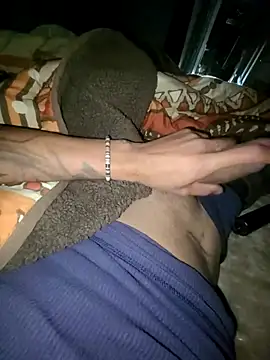 Snapshot of LargeDominoes chatting on 3, 3, 2026 LargeDominoes online show from 3, 3, 2026