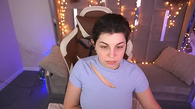 Snapshot of MirandaWong chatting on 15, 2, 2026 MirandaWong online show from 15, 2, 2026