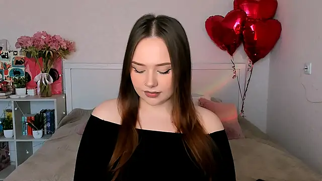 LittleKiitten online show from 27, 5, 2026