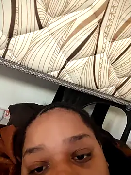 vic pretynhaa online show from 8, 4, 2026