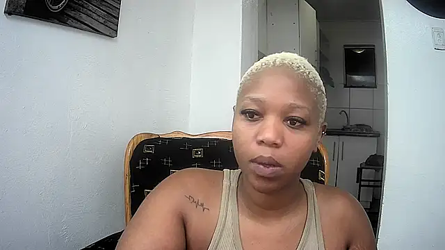 GoldenPussyXOXO online show from 24, 2, 2026