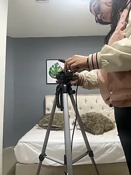 Soe Lara online show from 29, 11, 2025