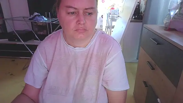 Meliss Official9 online show from 7, 3, 2025