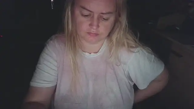 Meliss Official9 online show from 13, 3, 2025