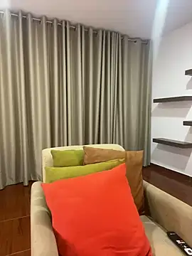 Alice Biel online show from 25, 12, 2024