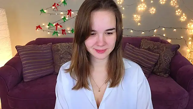 Snapshot of LindaRobertz chatting on 9, 1, 2025 LindaRobertz online show from 9, 1, 2025