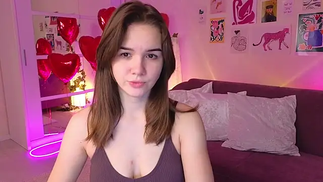 Snapshot of LindaRobertz chatting on 12, 2, 2025 LindaRobertz online show from 12, 2, 2025