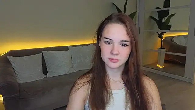 Snapshot of LindaRobertz chatting on 13, 9, 2025 LindaRobertz online show from 13, 9, 2025