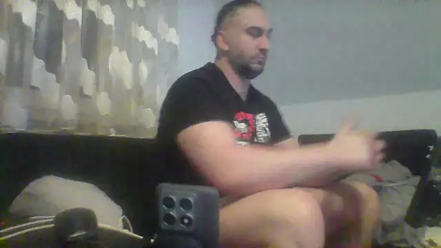 Snapshot of NewyorkDimi chatting on 14, 2, 2025 NewyorkDimi online show from 14, 2, 2025