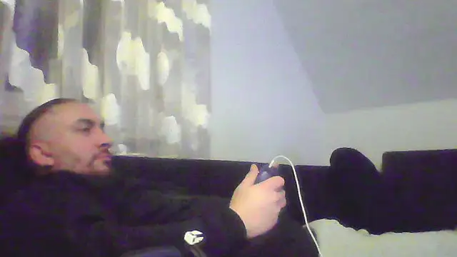 Snapshot of NewyorkDimi chatting on 27, 2, 2025 NewyorkDimi online show from 27, 2, 2025