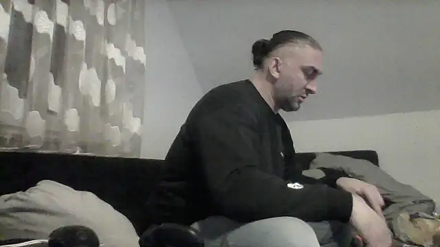 Snapshot of NewyorkDimi chatting on 7, 3, 2025 NewyorkDimi online show from 7, 3, 2025