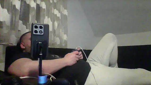 Snapshot of NewyorkDimi chatting on 14, 3, 2025 NewyorkDimi online show from 14, 3, 2025