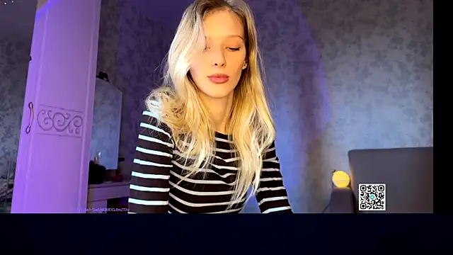 Evvie Summn1 online show from 29, 9, 2025