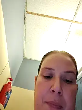 023Longandjuicy online show from 19, 12, 2025