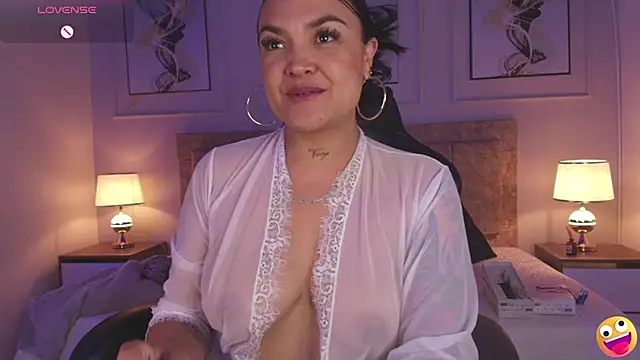 lyn adamns online show from 27, 2, 2025