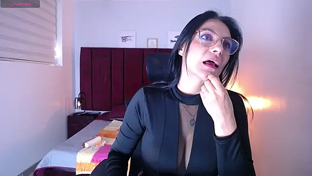 Zuzana21 online show from 1, 3, 2025