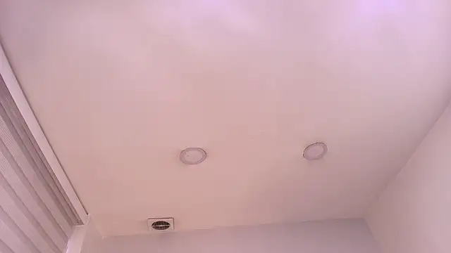 Snapshot of Zuzana21 chatting on 5, 2, 2026 Zuzana21 online show from 5, 2, 2026