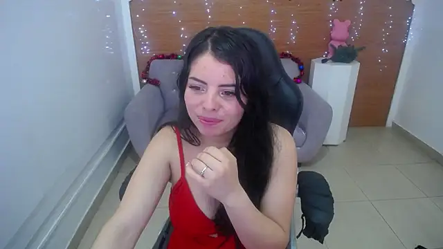 Snapshot of Chinatsu_t chatting on 5, 1, 2026 Chinatsu t online show from 5, 1, 2026