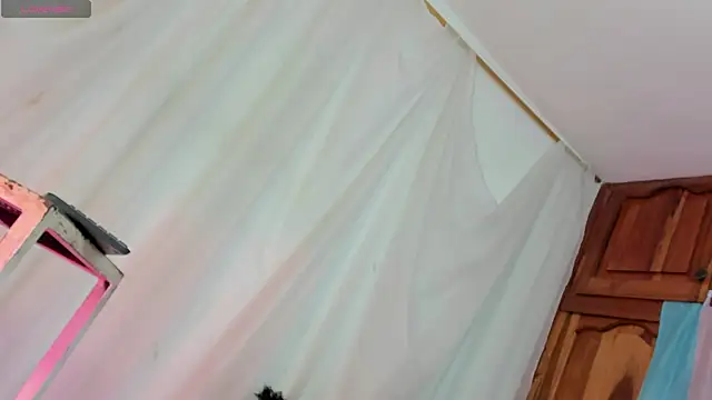 Snapshot of Itsme_Daniela chatting on 27, 2, 2026 Itsme Daniela online show from 27, 2, 2026