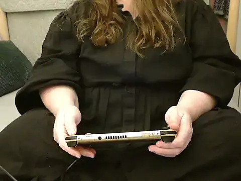 MarthaBriest online show from 10, 2, 2025