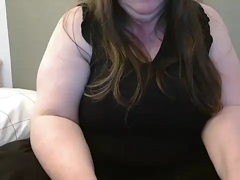 MarthaBriest online show from 18, 2, 2025